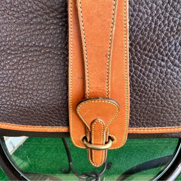 Vintage Dooney Bourke crossbody bag dark brown tan trim Made in USA - Picture 6 of 16